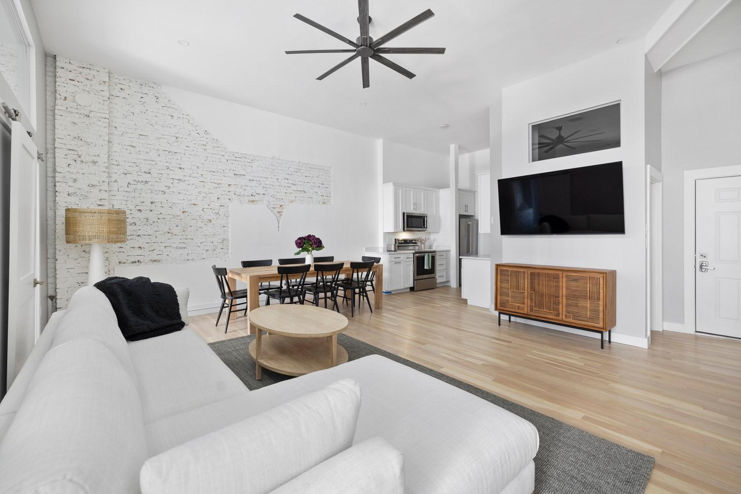 Modern Remodeled Loft In Portlands Iconic Old Port Exterior foto