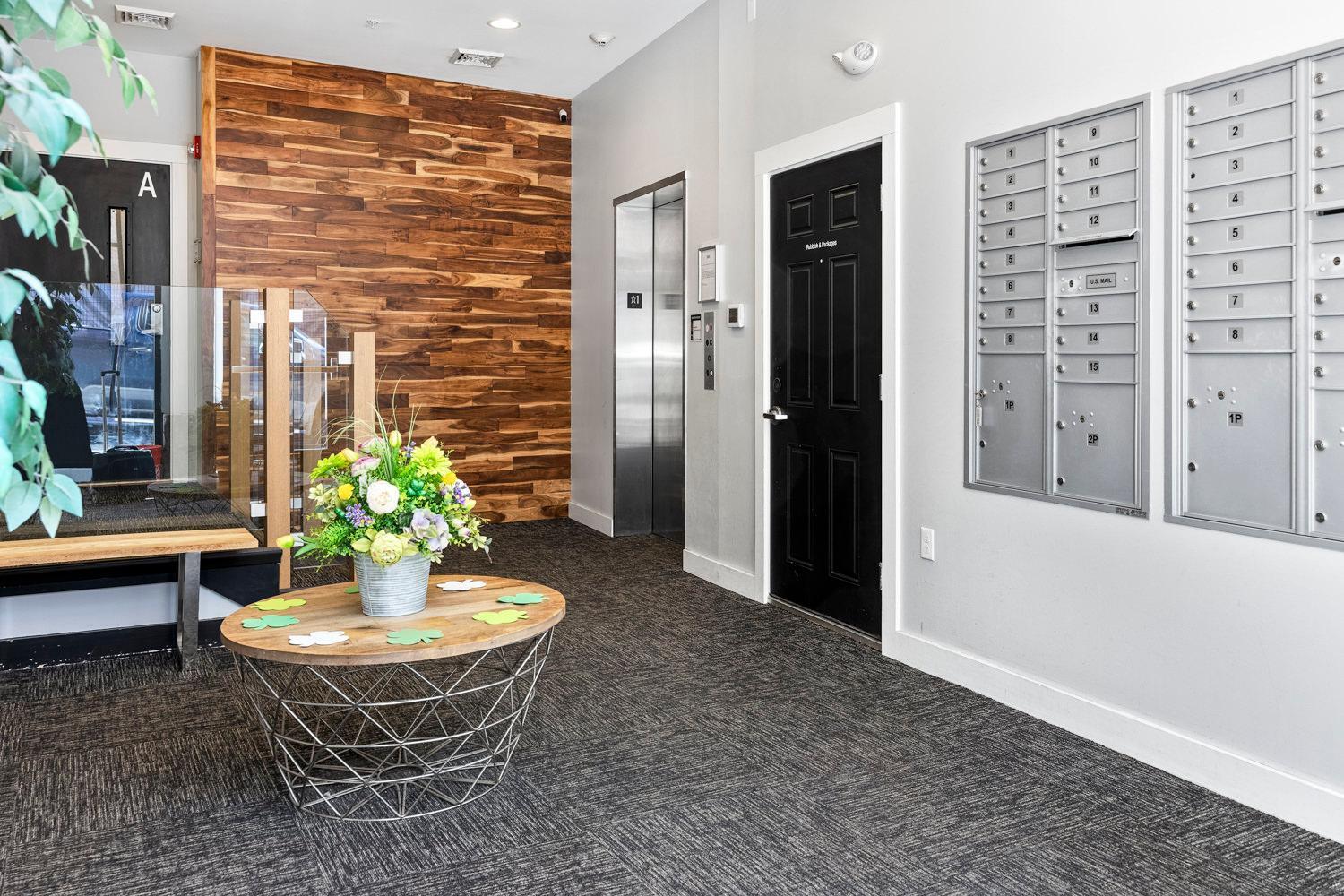 Modern Remodeled Loft In Portlands Iconic Old Port Exterior foto