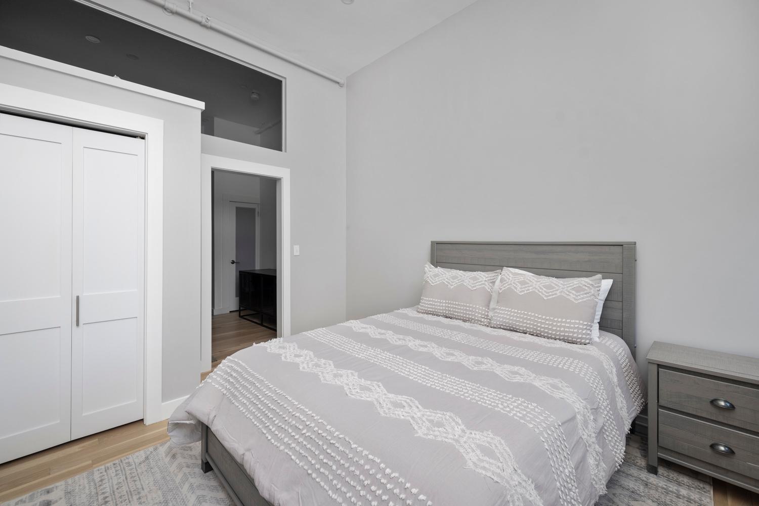 Modern Remodeled Loft In Portlands Iconic Old Port Exterior foto